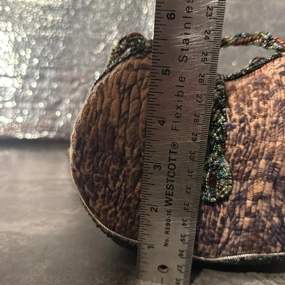 Mary Frances Beaded Handbag, Beaded Women's Bag. - Picture 13 of 13